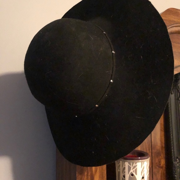 Cute fall hat - Picture 2 of 4